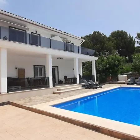 Boutique Algarrobo Bed and Breakfast Denia