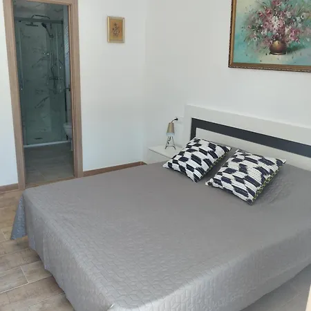 Boutique Algarrobo דניה